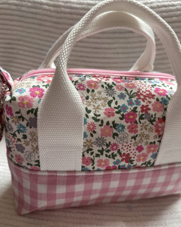 Boutique Travel Bag — Pink Blossom