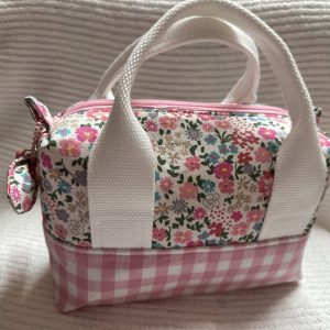 Boutique Travel Bag — Pink Blossom